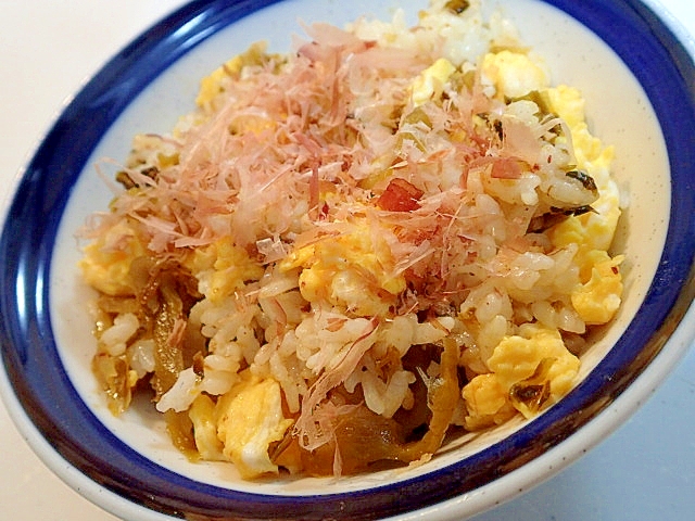 薄口醤油で　かつお高菜チャーハン♬