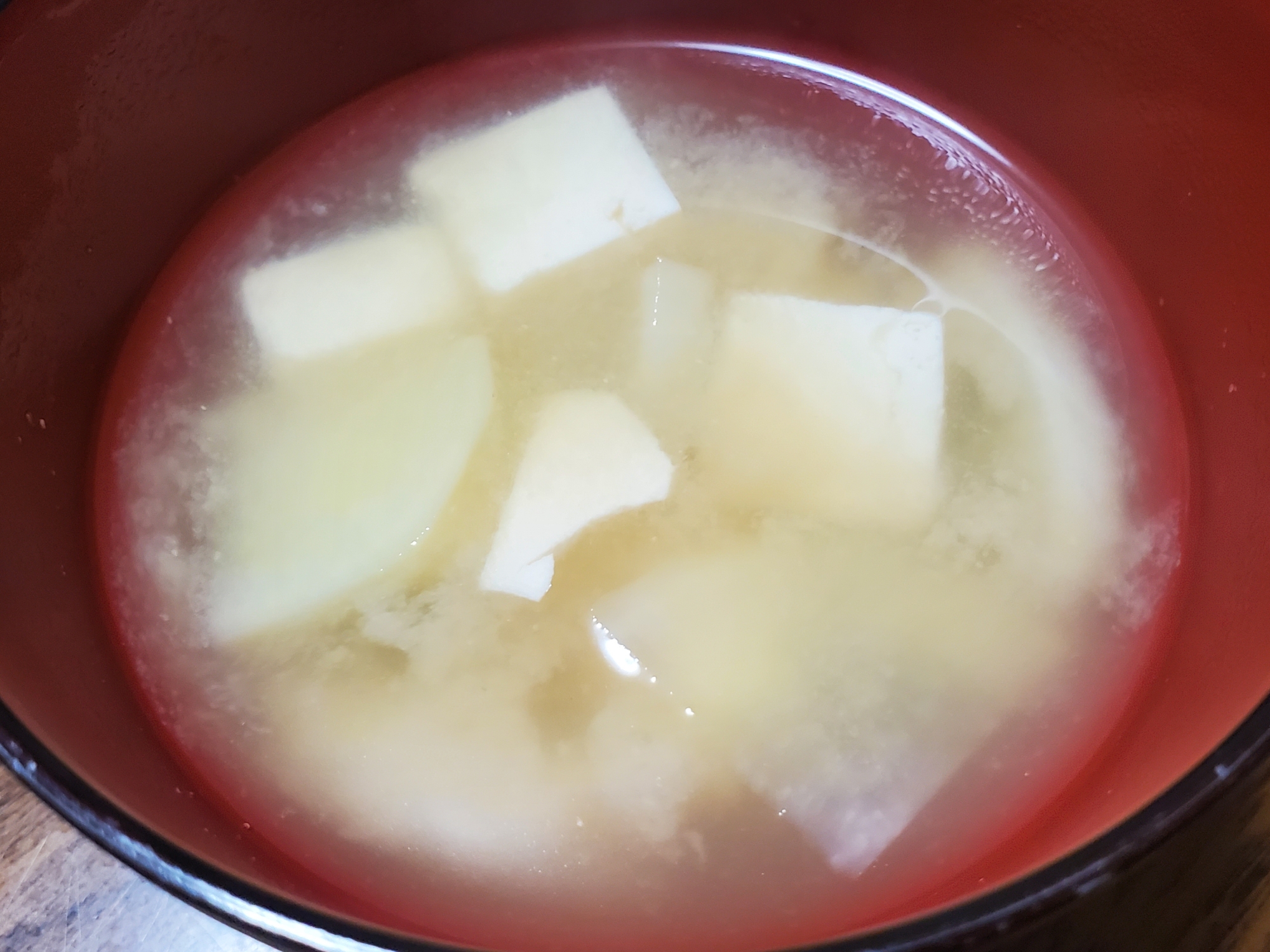 お吸い物の味噌汁