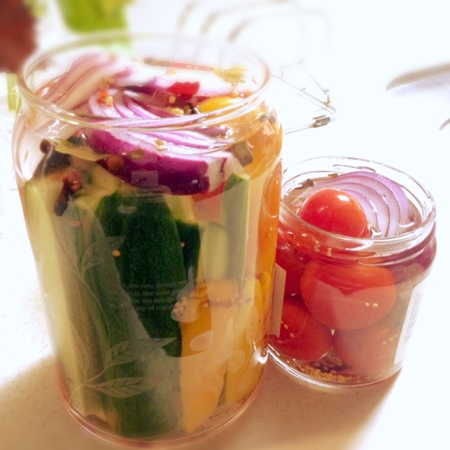 簡単!カンタン酢でたっぷり夏野菜ピクルス