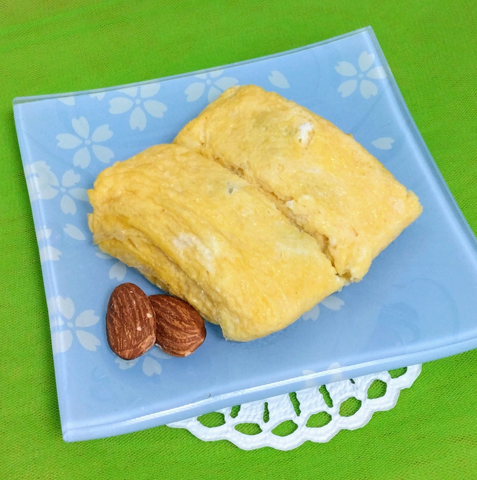 ✨ナッツとチーズの洋風卵焼き✨おかず❤おやつにも♬