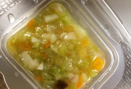 離乳食☆シンプルな塩味の野菜スープ