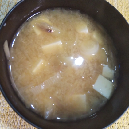 みょうが、ねぎ、豆腐の味噌汁