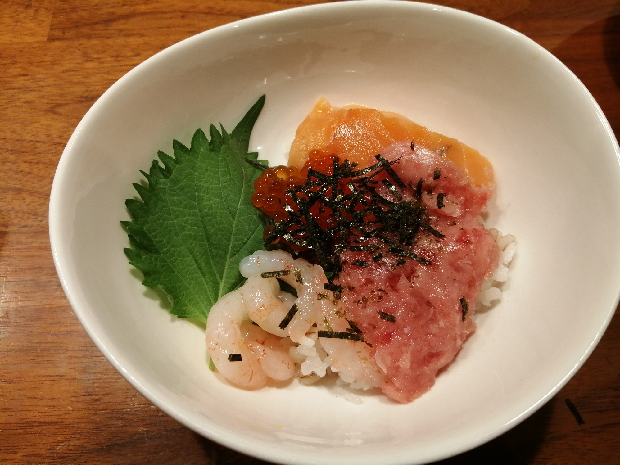 海鮮丼