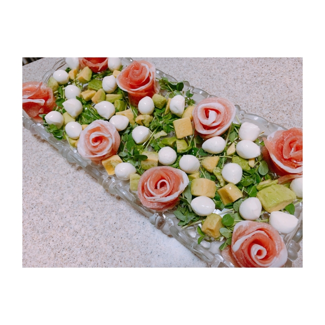 生ハムとアボカドのサラダ レシピ 作り方 By 95l ᵕ ˊ 楽天レシピ