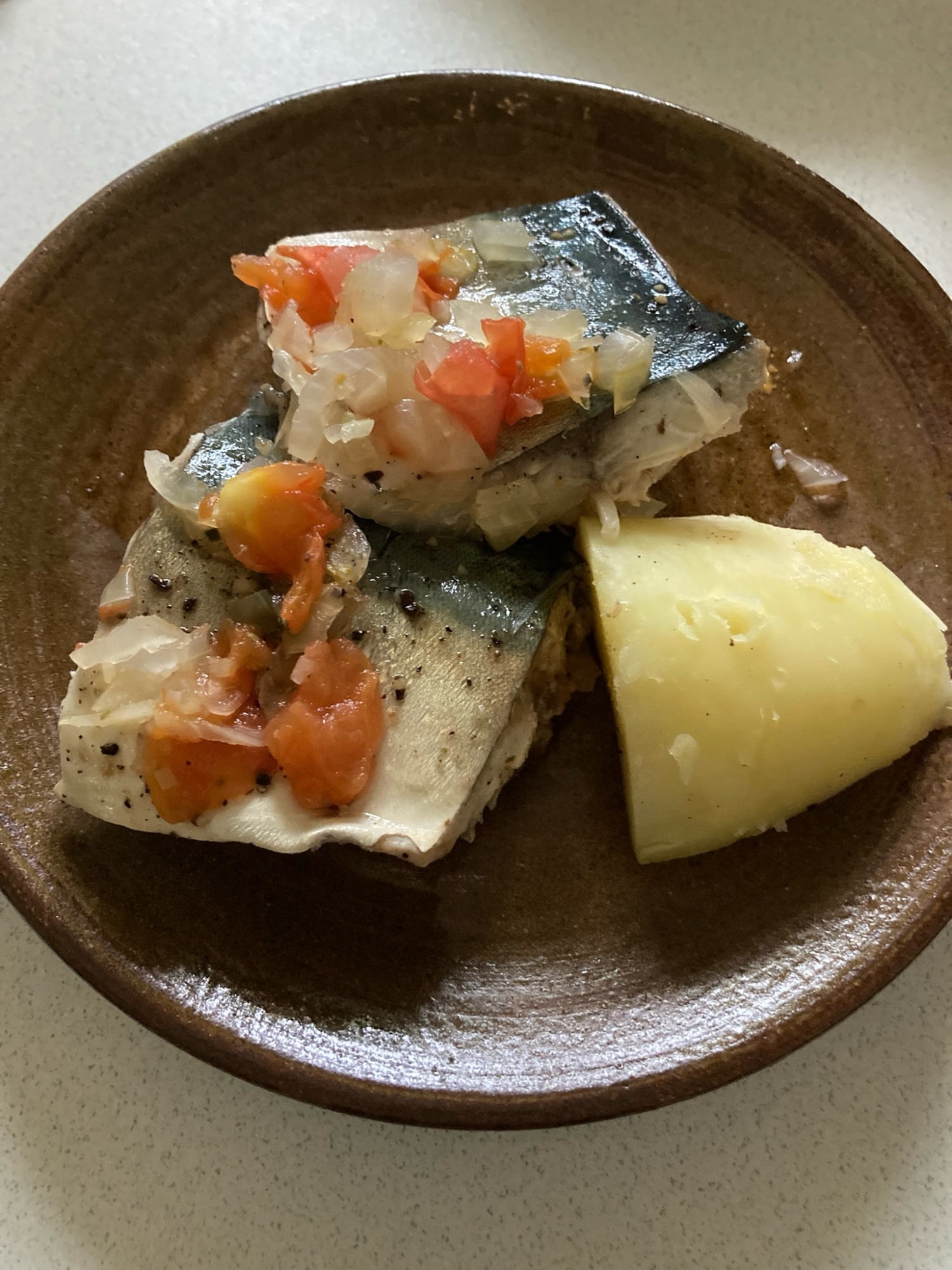 塩麹で鯖じゃが