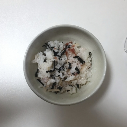 青じそと梅とごまご飯