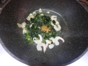 新ワカメと小海老のペペロンチーノ レシピ 作り方 By 七福おパンダ 楽天レシピ 新ワカメと小海老のペペロンチーノ レシピ 作り方 By 七福おパンダ 楽天レシピ