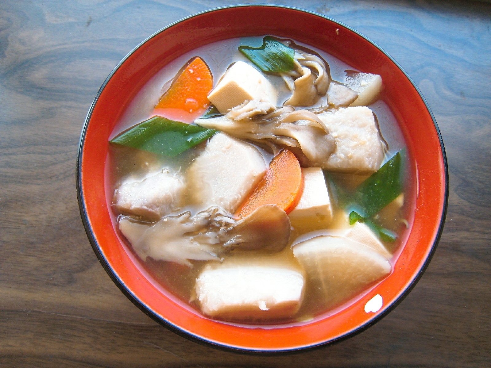 里芋と舞茸と大根の味噌汁 レシピ 作り方 By のん７８６ 楽天レシピ