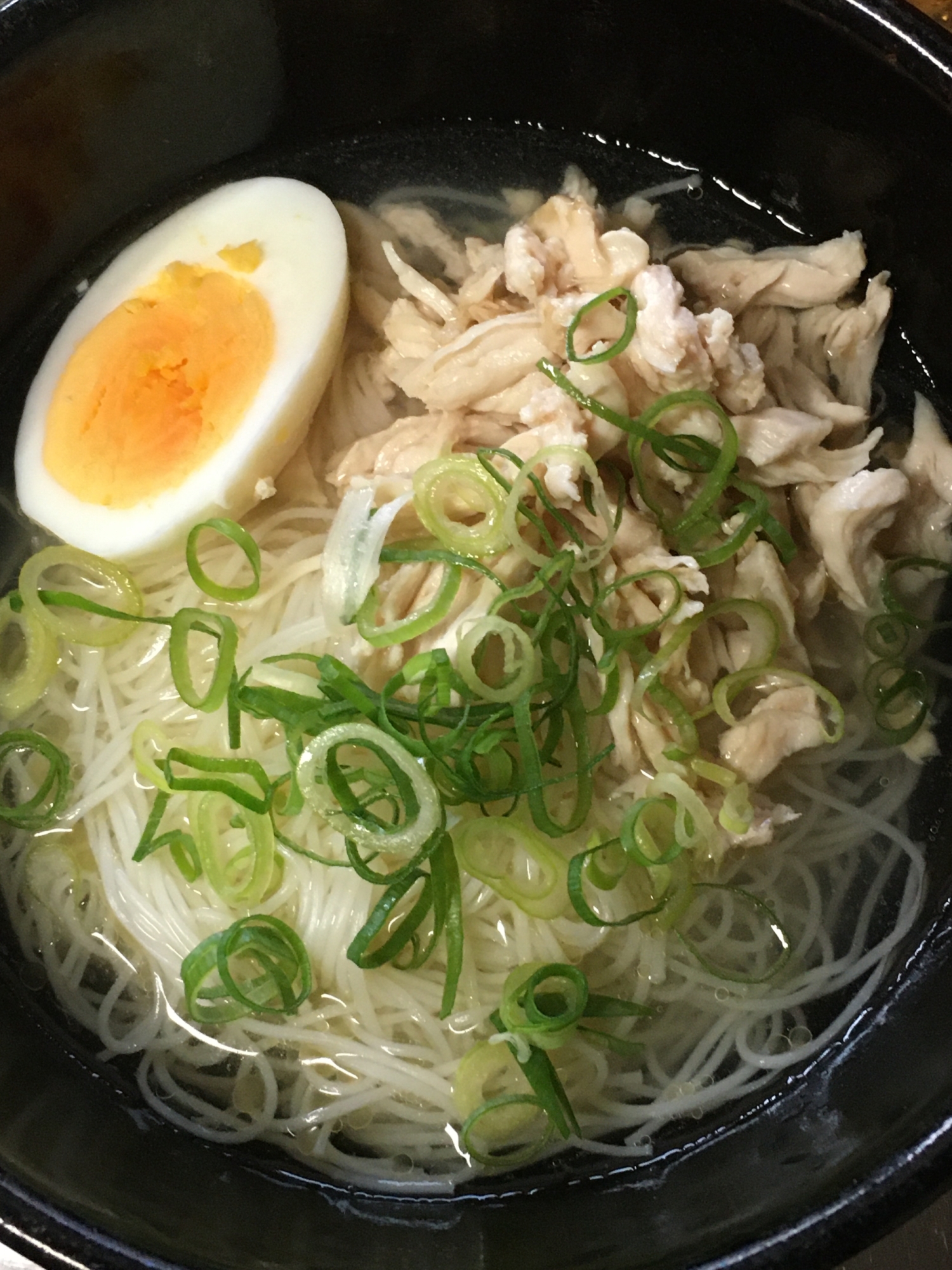 そうめんを使った冷やしラーメン