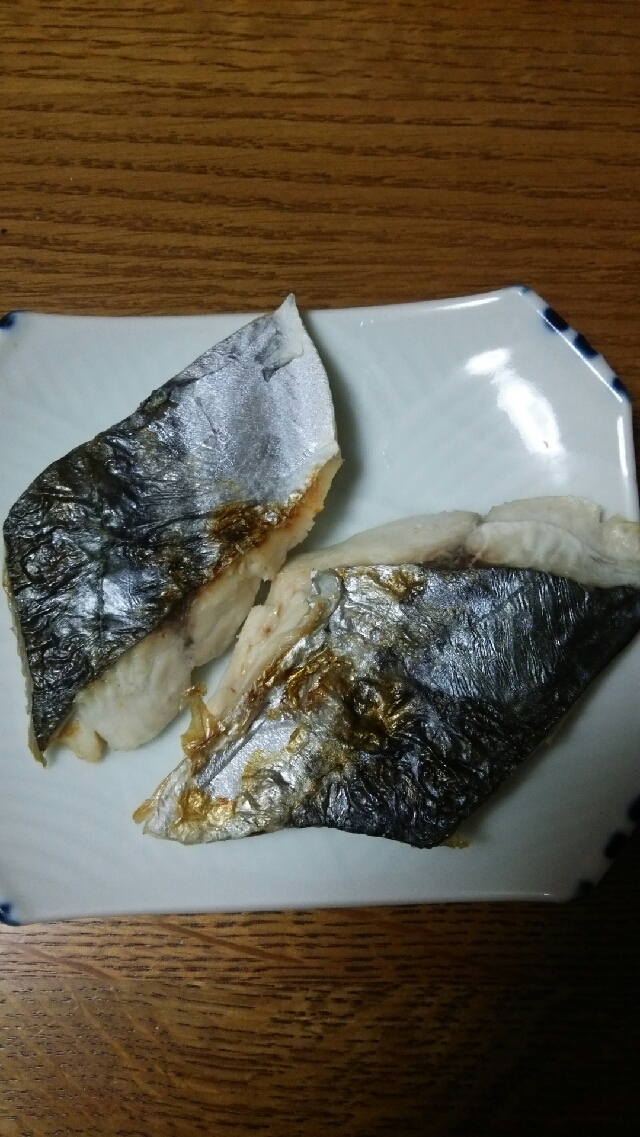 クッキングシートを使って洗い物なし 鰆の塩焼き レシピ 作り方 By 4045g 楽天レシピ クッキングシートを使って洗い物なし 鰆の塩焼き レシピ 作り方 By 4045g 楽天レシピ
