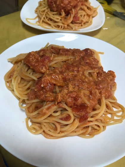 トマトとにんにくの塩麹パスタ