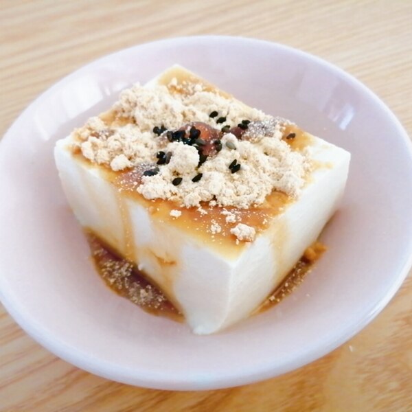 簡単 きな粉と黒蜜の豆腐デザート レシピ 作り方 By はじゃじゃ 楽天レシピ 簡単 きな粉と黒蜜の豆腐デザート レシピ 作り方 By はじゃじゃ 楽天レシピ