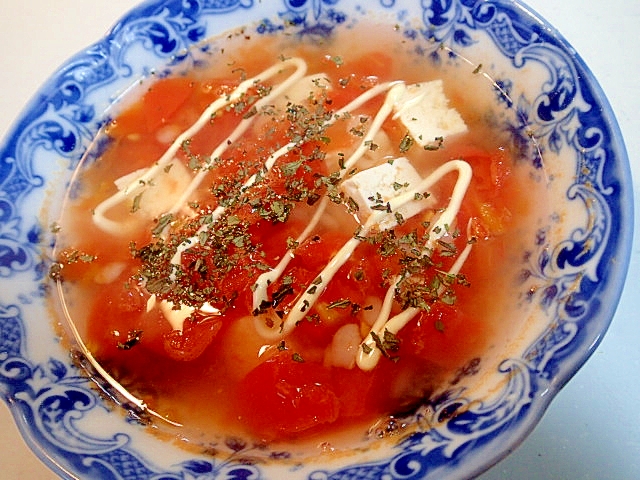 トマトと豆腐と押し麦のマヨバジルスープ♪