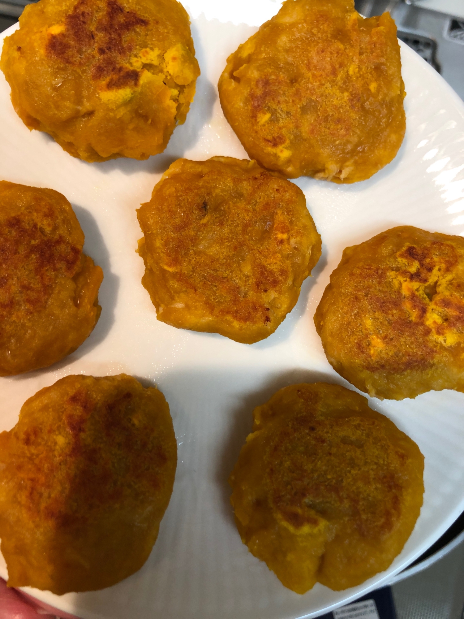 離乳食 後期 かぼちゃ チーズ ツナのおやき レシピ 作り方 By Yumi 0822 楽天レシピ