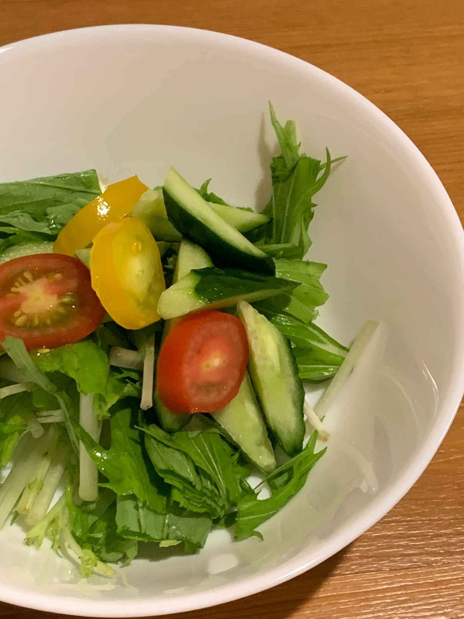 水菜、きゅうり、ミニトマトサラダ