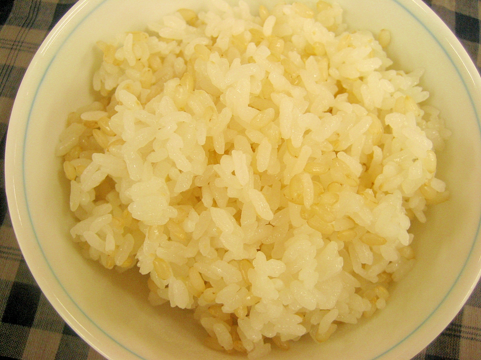 簡単！炊飯器で普通に炊く♫美味！【玄米＋白米ご飯】
