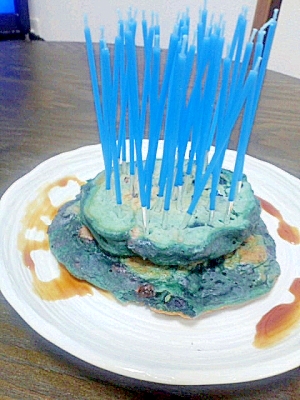 幼児と一緒に食べる《パパの誕生日用》ビックリケーキ