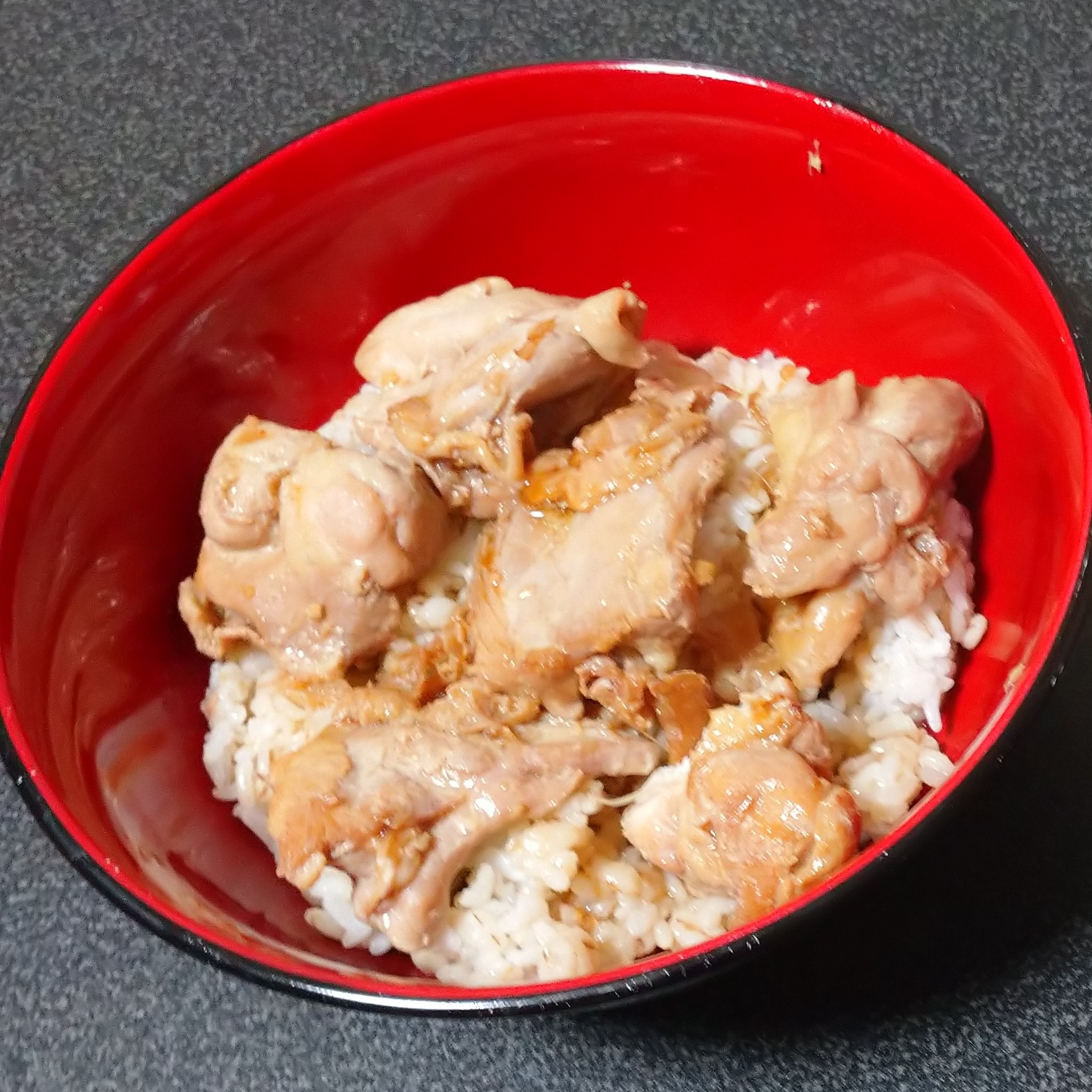 ローストチキン丼