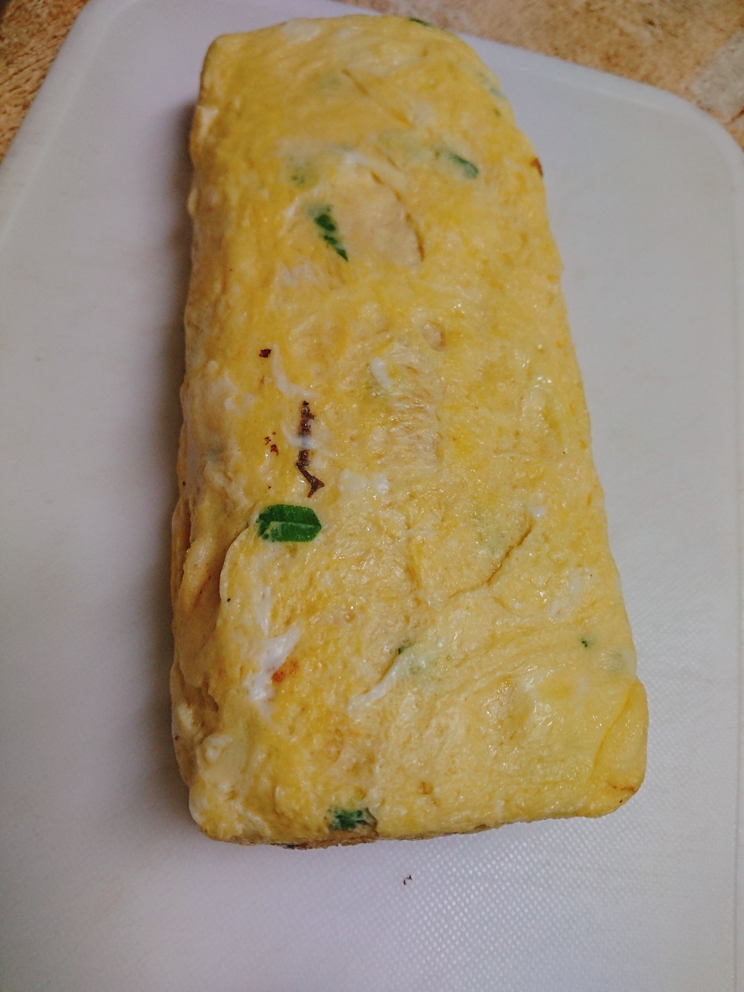 刻みネギと塩昆布のだし巻き玉子焼き