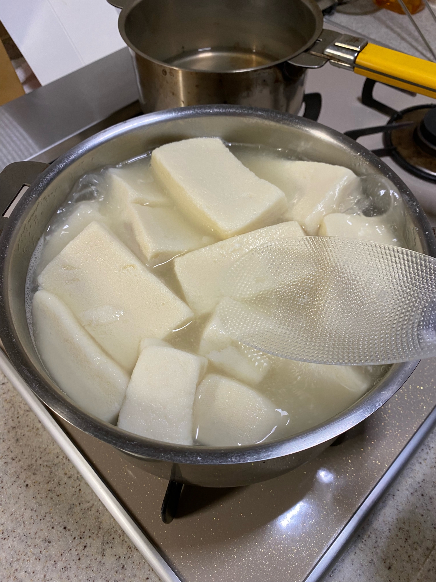 高野豆腐の下茹で