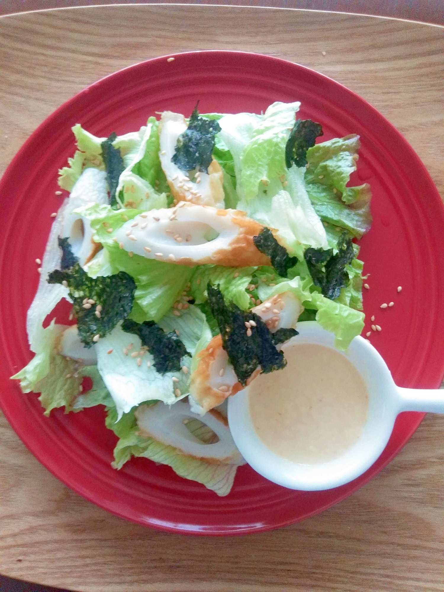 素朴!ちくわと海苔のサラダ