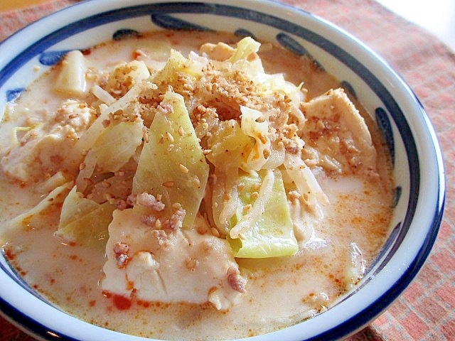 キャベツともやしたっぷり 簡単坦々風豆乳スープ レシピ 作り方 By ちえ Sキッチン 楽天レシピ