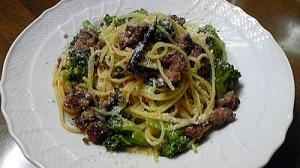 留学中よく作ったサルシッチャとブロッコリーのパスタ レシピ 作り方 By 楽天出店店舗 神戸いたりあ屋 楽天レシピ
