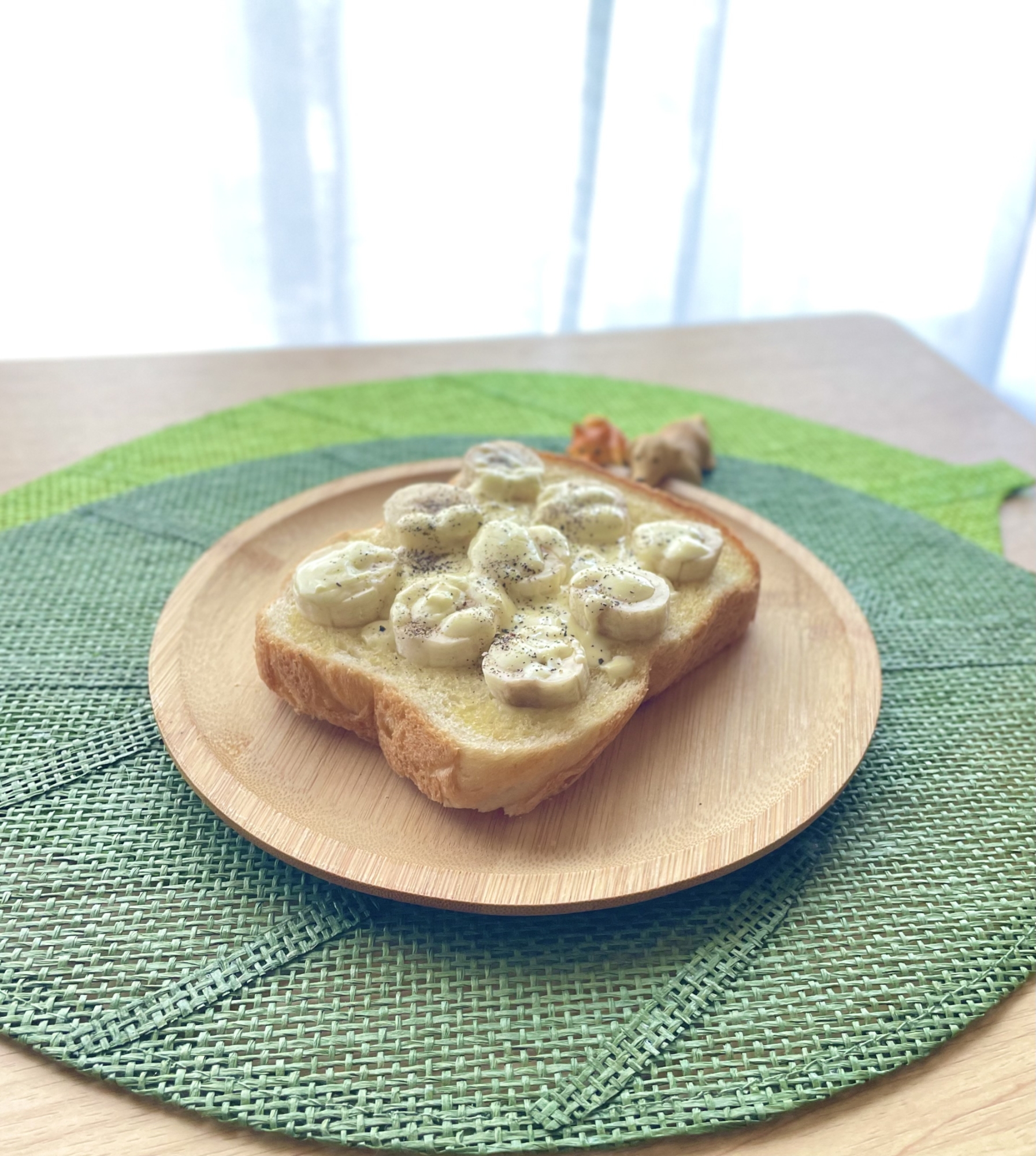 ホワイトチョコとバナナdeスイーツ系トースト♡