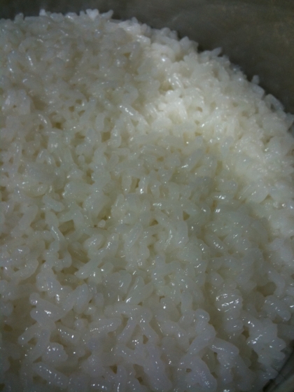 つやっつや～♪
いつもは玄米ですので、白米はすごく新鮮です☆しかも加圧3分って・・・いいですね～
