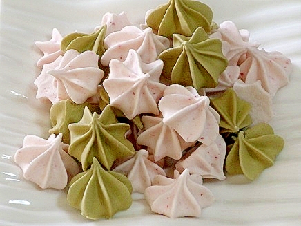 春におすすめ☆　抹茶の砂糖菓子☆