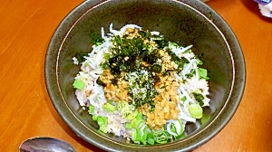 簡単すぎ 納豆シラス丼 レシピ 作り方 By Sayasaya 楽天レシピ