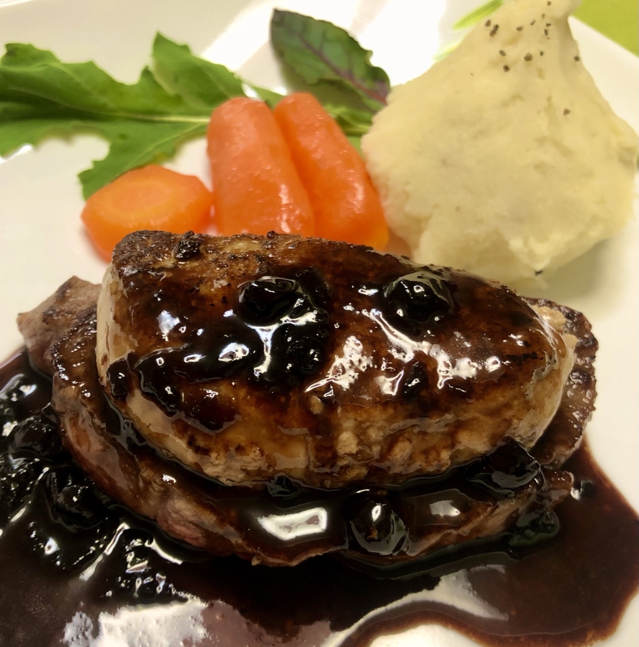 肉系(1)プロのバルサミコソース