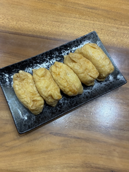 鮭と白ごまのいなり寿司