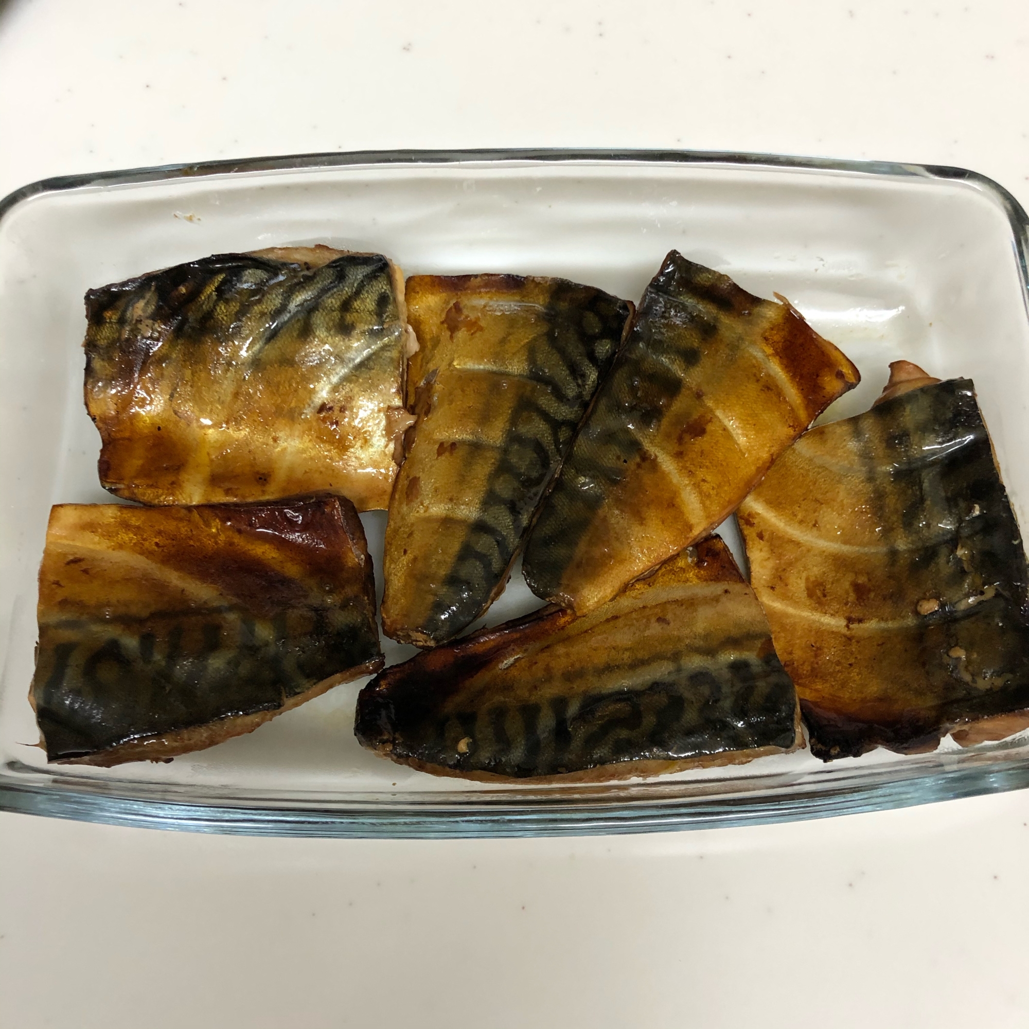 たまらない味です!塩サバの燻製♪