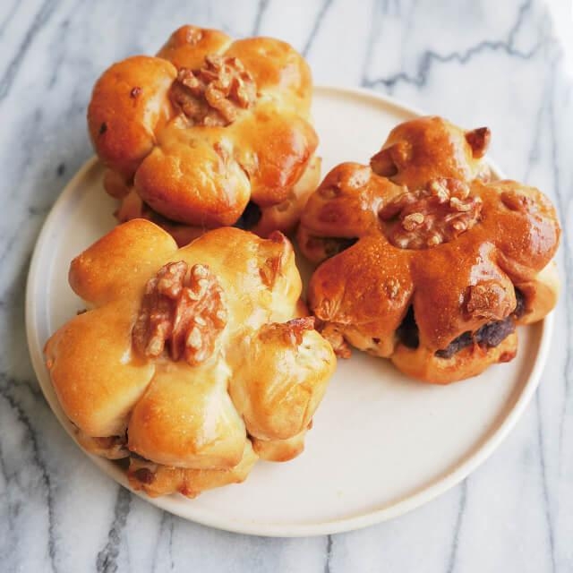 プロフーズ くるみあんぱん