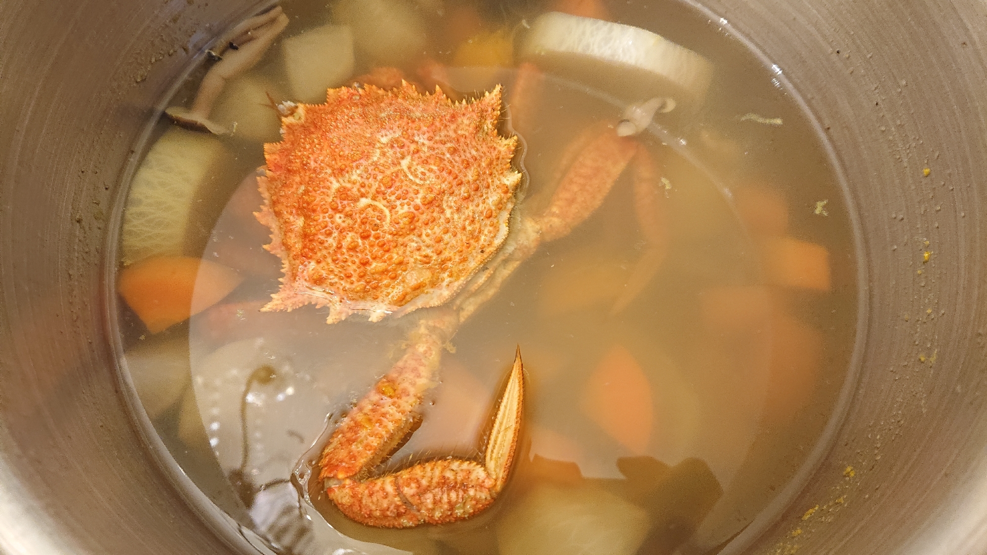 クリガニ(栗蟹)とたっぷり野菜の鍋