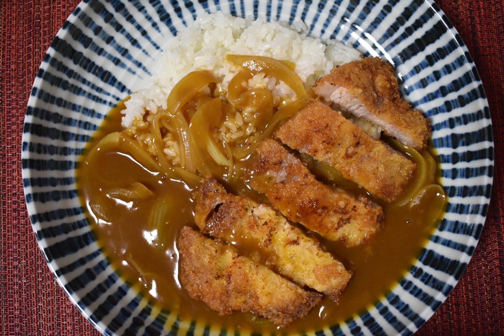 ボリュームたっぷり！カツカレー！！