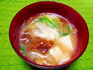 ネバネバ・ヌルヌルっ☆ナメコ納豆汁