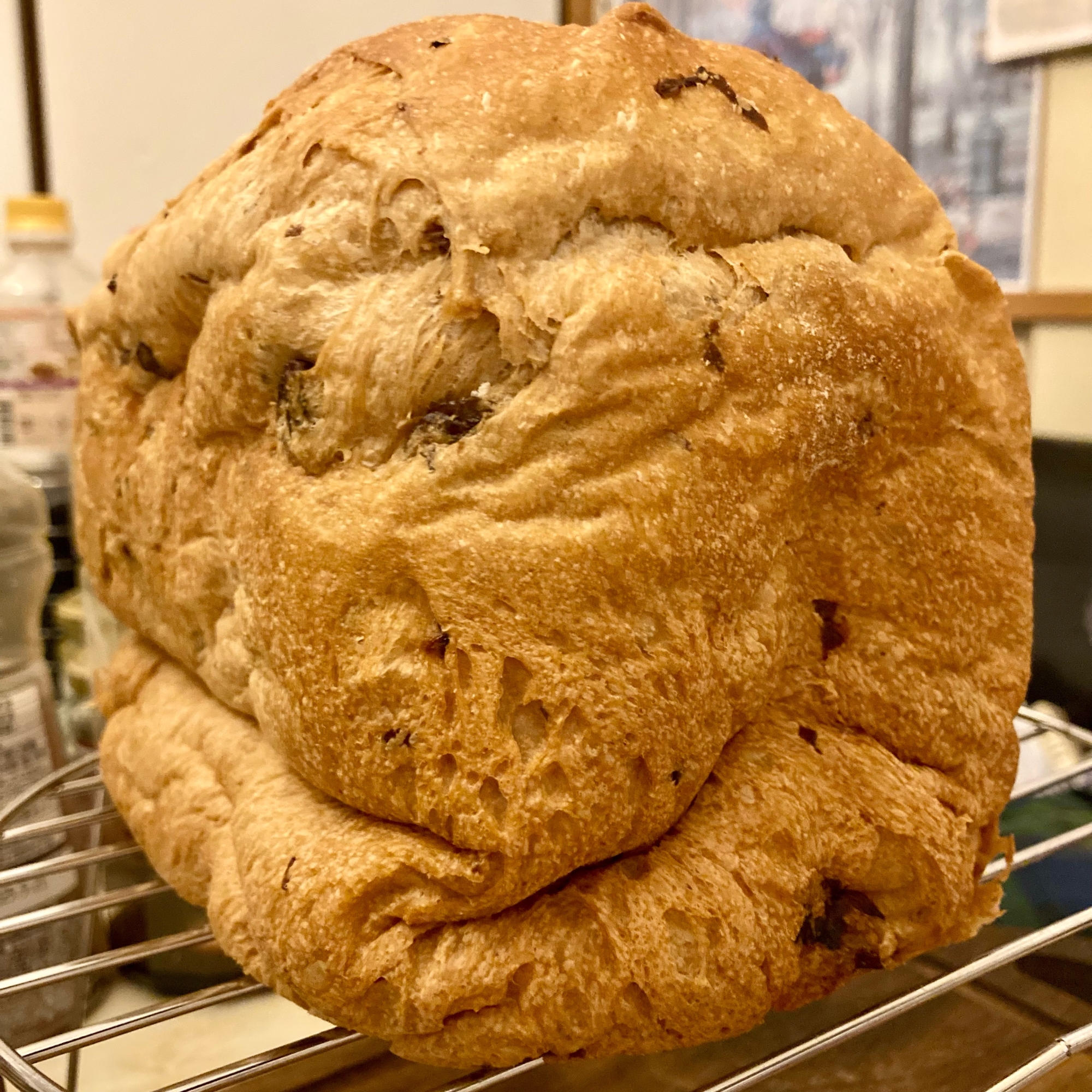 ホームベーカリーで♡ヘルシー全粒粉レーズンパン