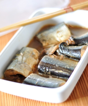 材料2つだけ! さんま+寿司酢=おいしい煮物