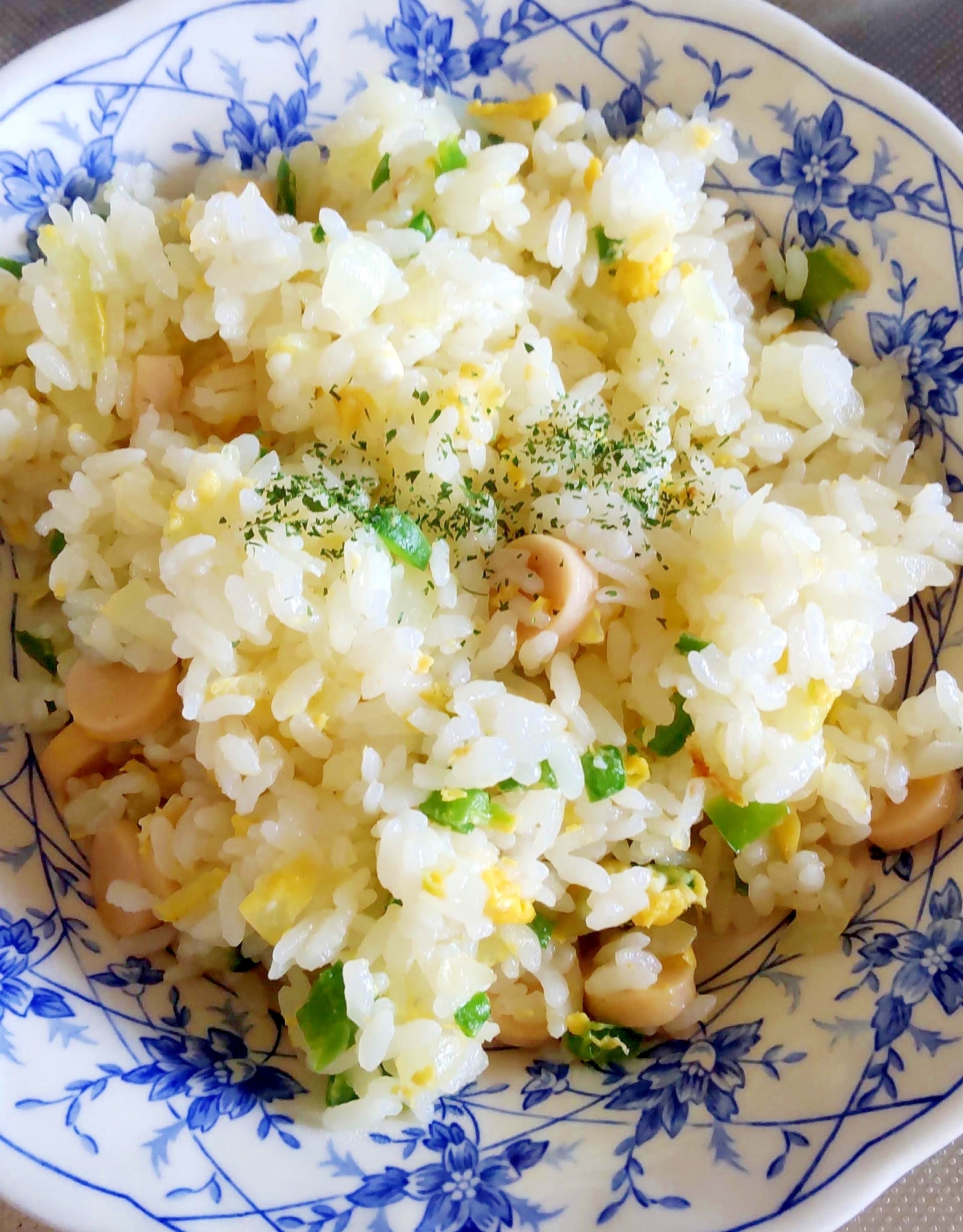 魚肉ソーセージのチャーハン