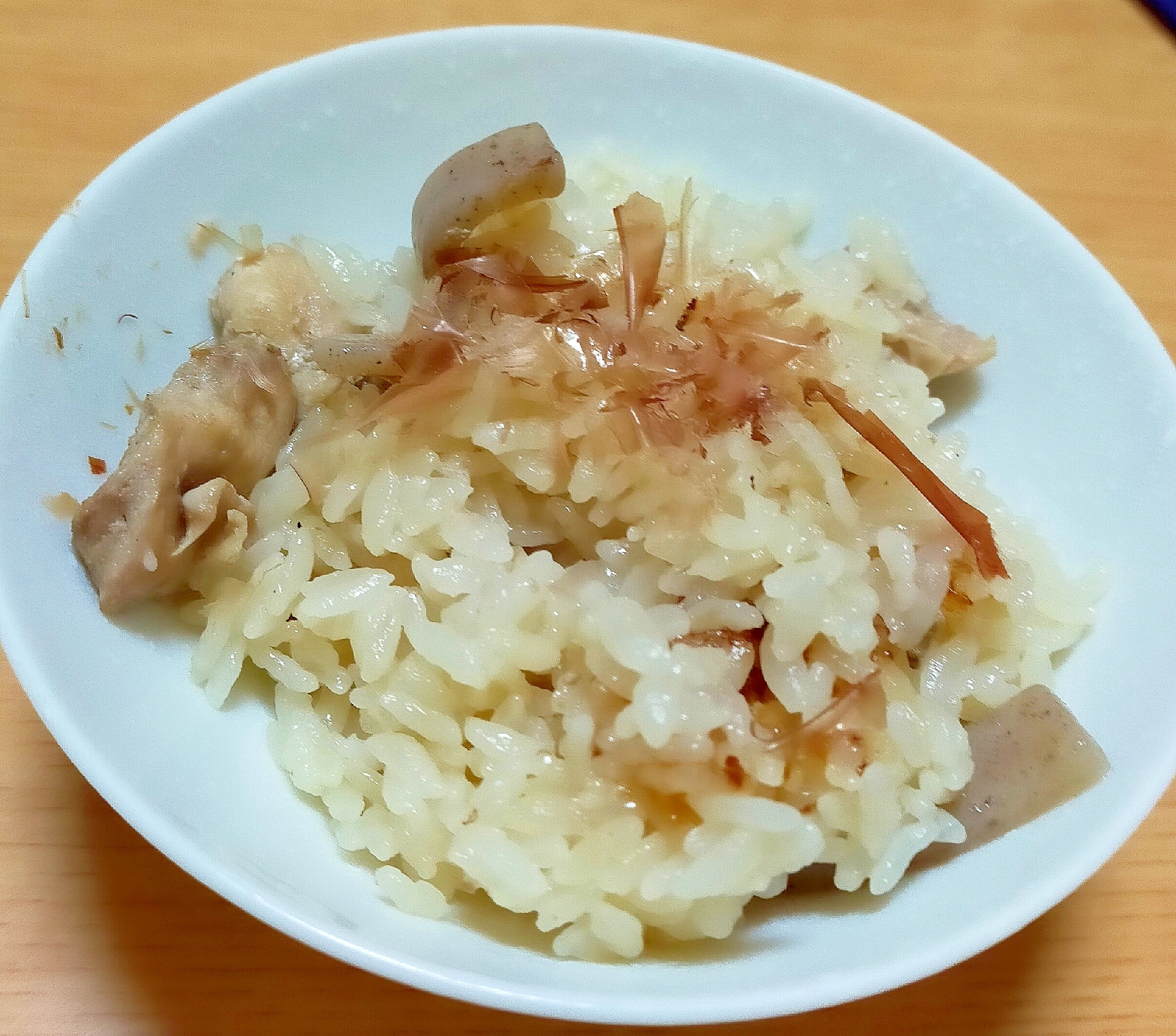 豚肉とこんにゃくの炊き込みご飯