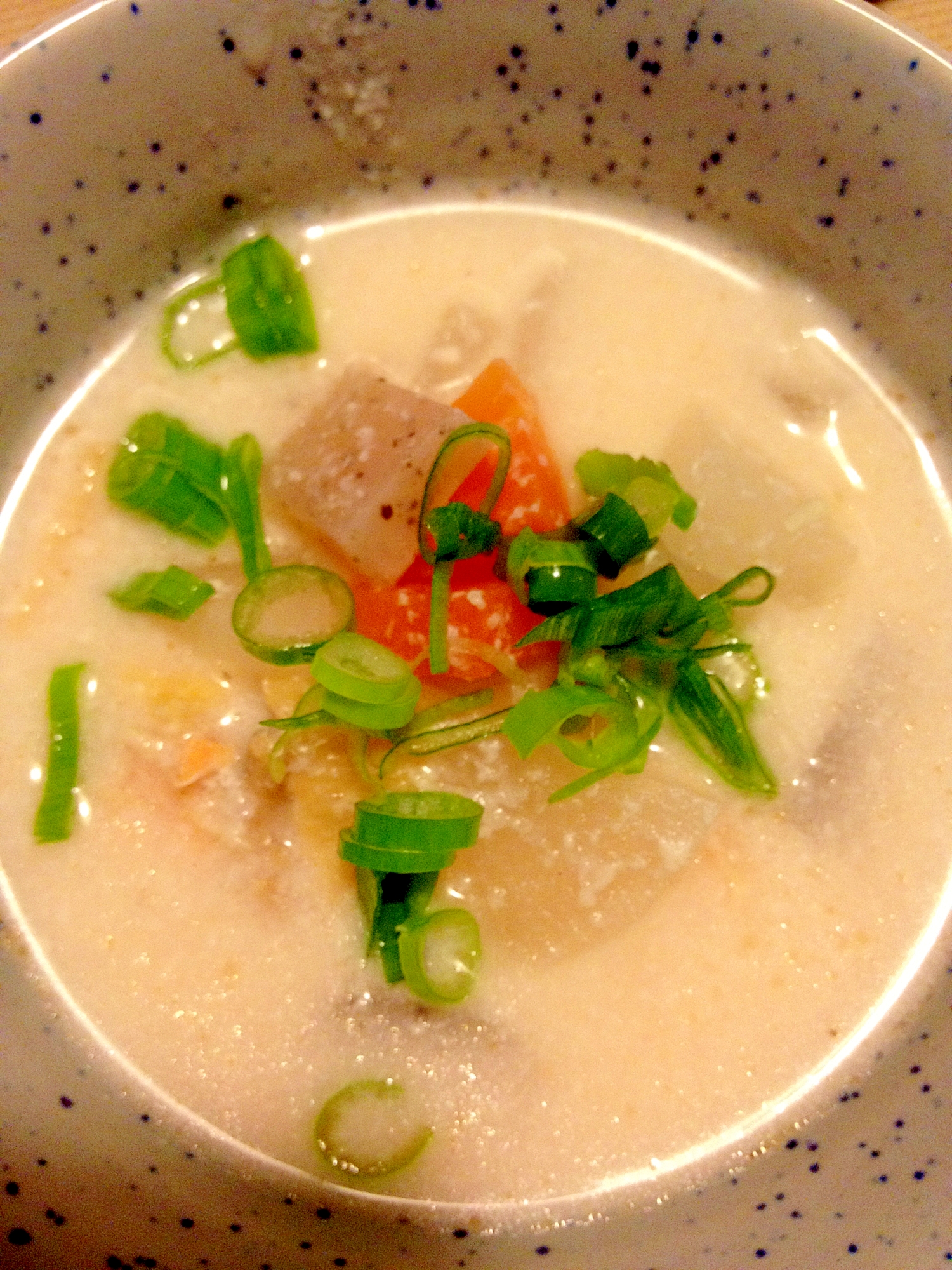 温まります 鮭のあらで粕汁 レシピ 作り方 By きのこのみみ 楽天レシピ 温まります 鮭のあらで粕汁 レシピ 作り方 By きのこのみみ 楽天レシピ