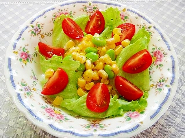 枝豆コーンレタスのサラダ