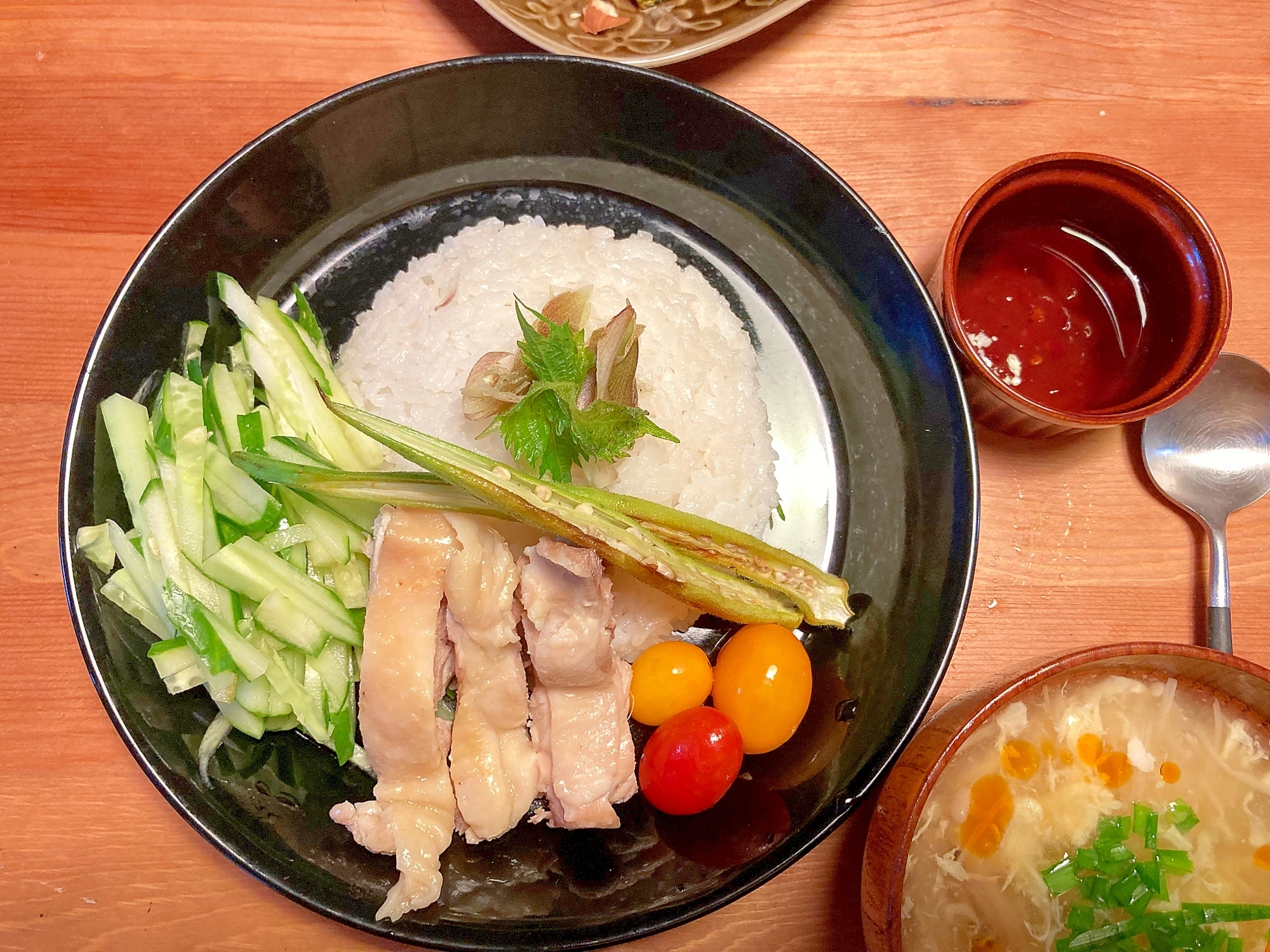 炊飯器で簡単に！シンガポールチキンライス