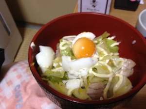 とりマヨ丼