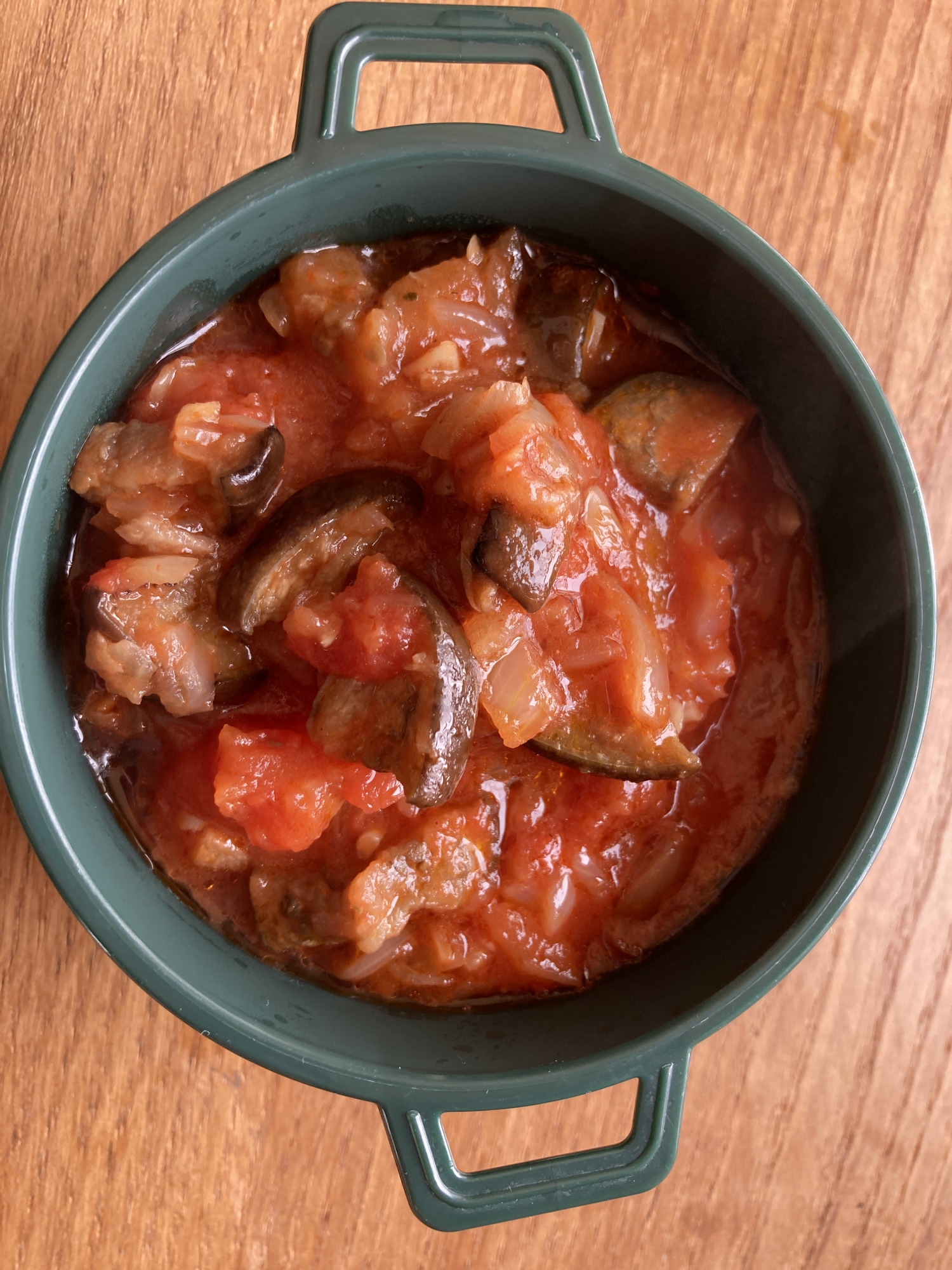 ナスと大豆のトマト煮込み