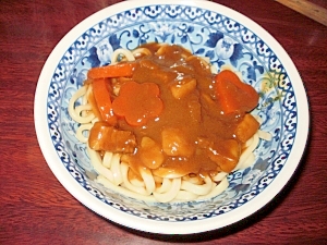 どんぶり一つでカレーうどん！