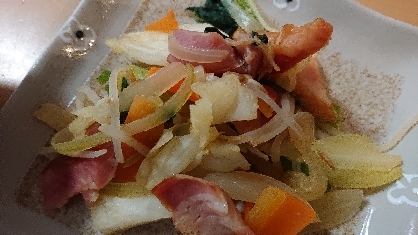 白菜を美味しく！焼肉のタレで簡単野菜炒め♪