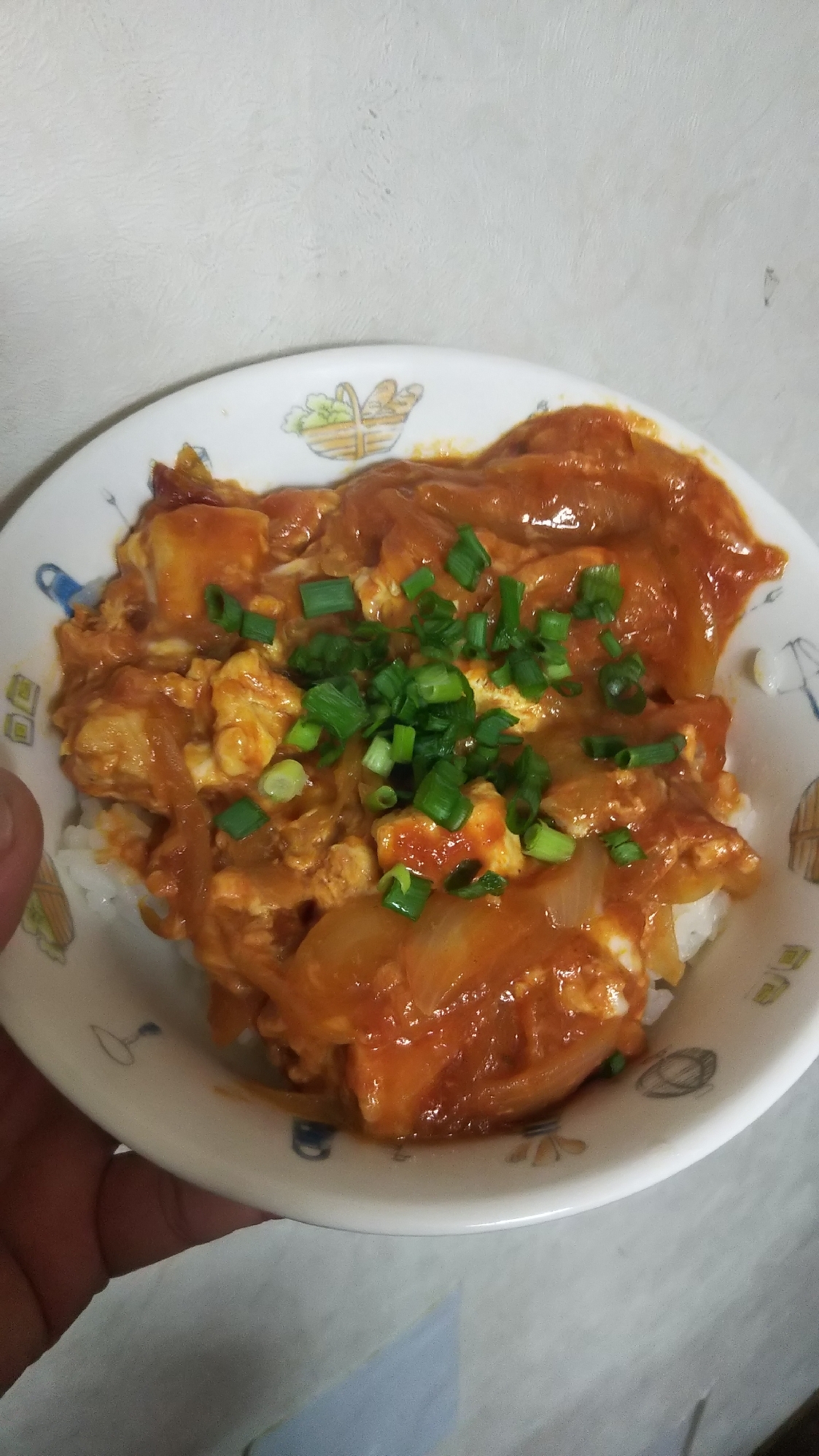 トマトソースで親子丼